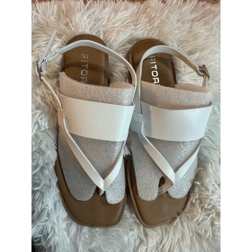 fitory fitcry sandal New size 8 white sandal
